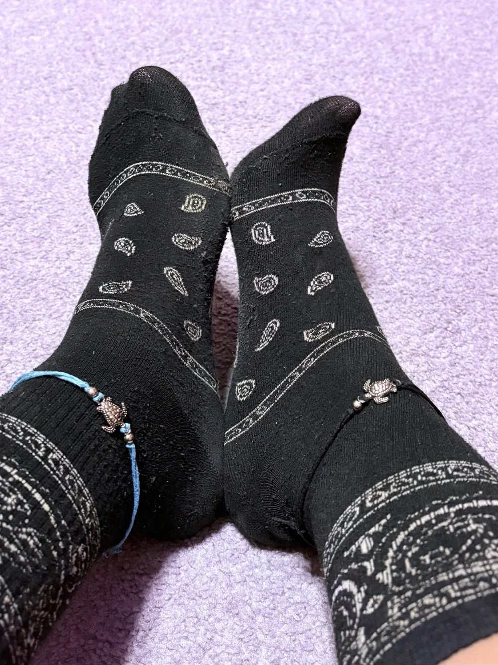 Patterned 👣 Women’s Socks - Picture 2 of 2
